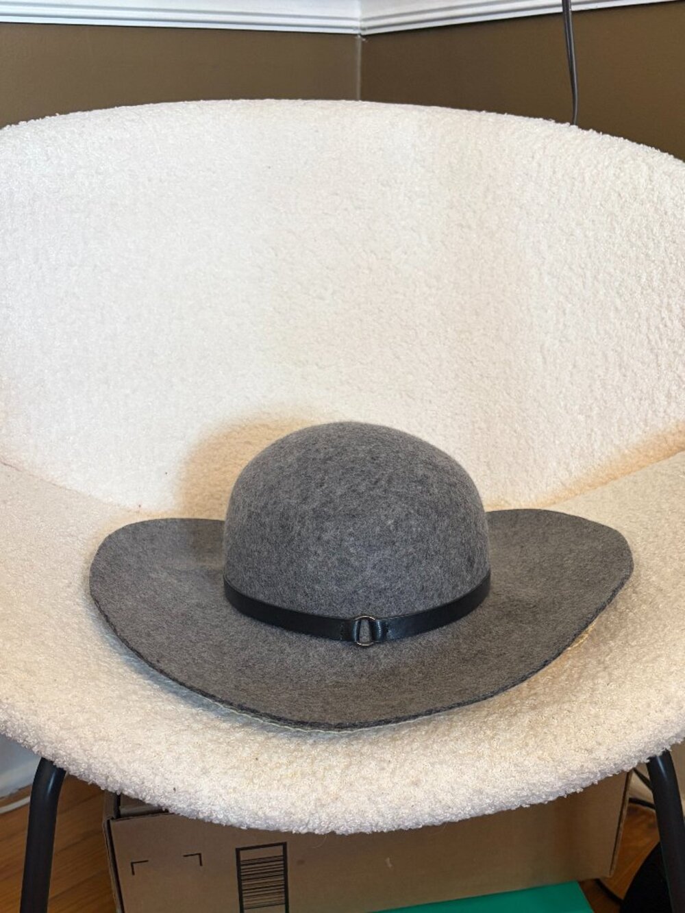 D&Y wool hat in classic gray